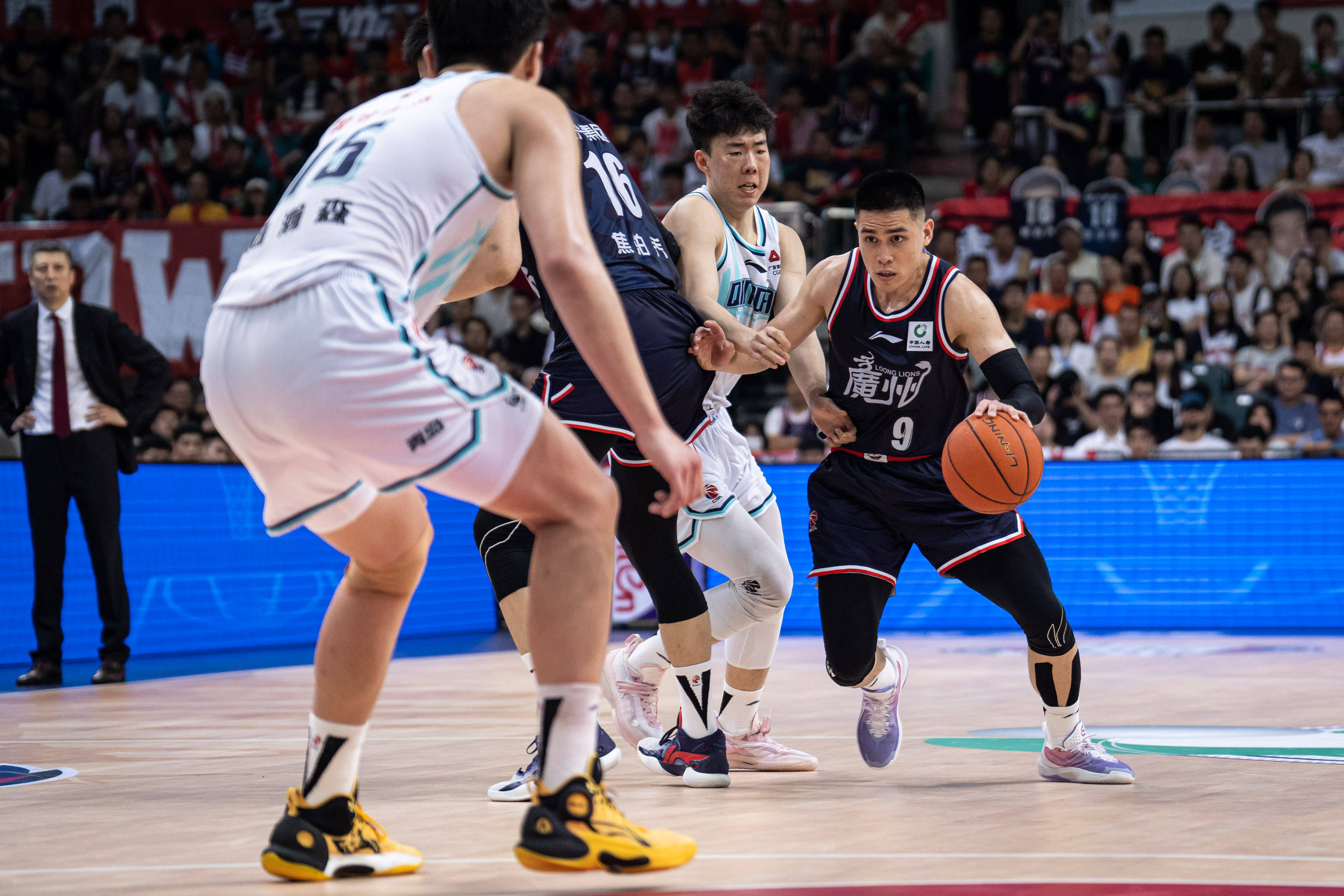 线又会回拉 线又会回拉