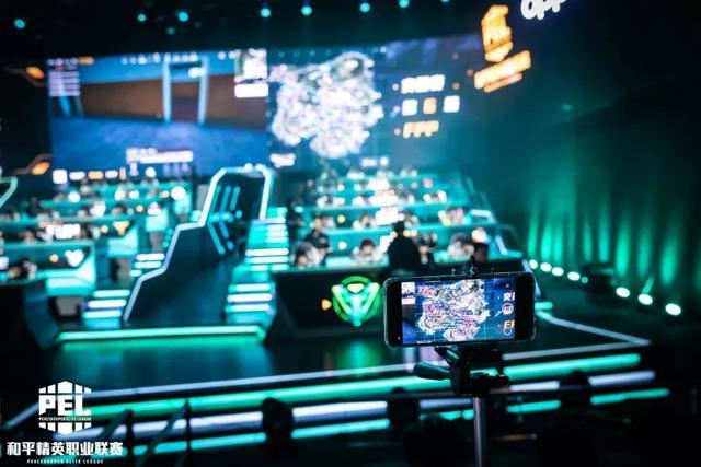 球星或被迫 球星或被迫